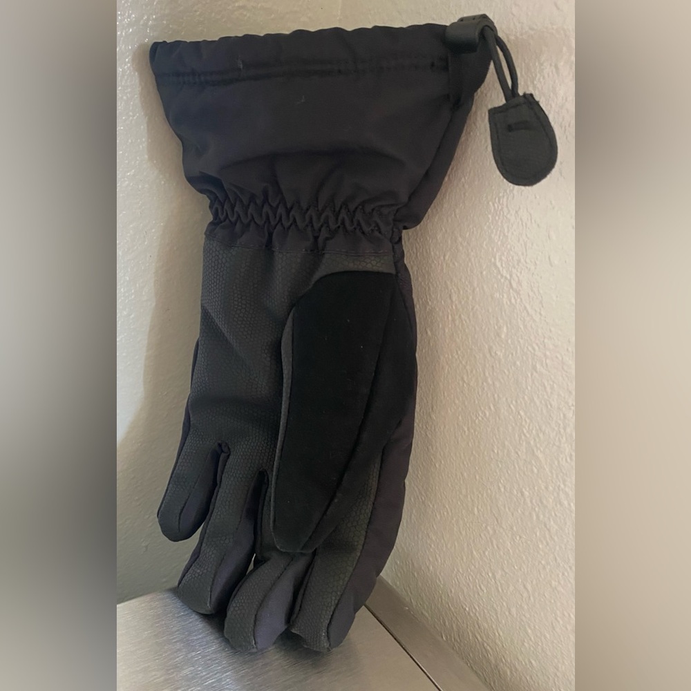 MARMOT.. Insulated Black Gloves - Picture 10 of 15